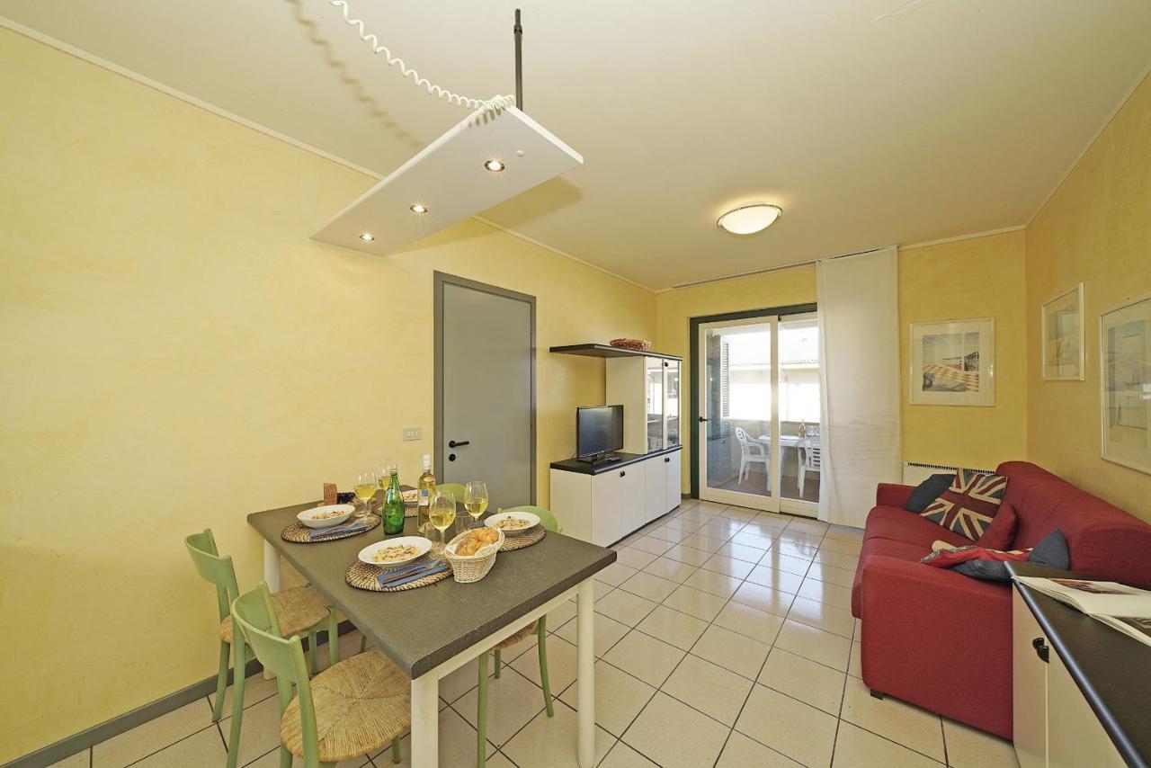 Appartement Il Porticciolo P1-12 By Wonderful Italy à Sirmione Extérieur photo