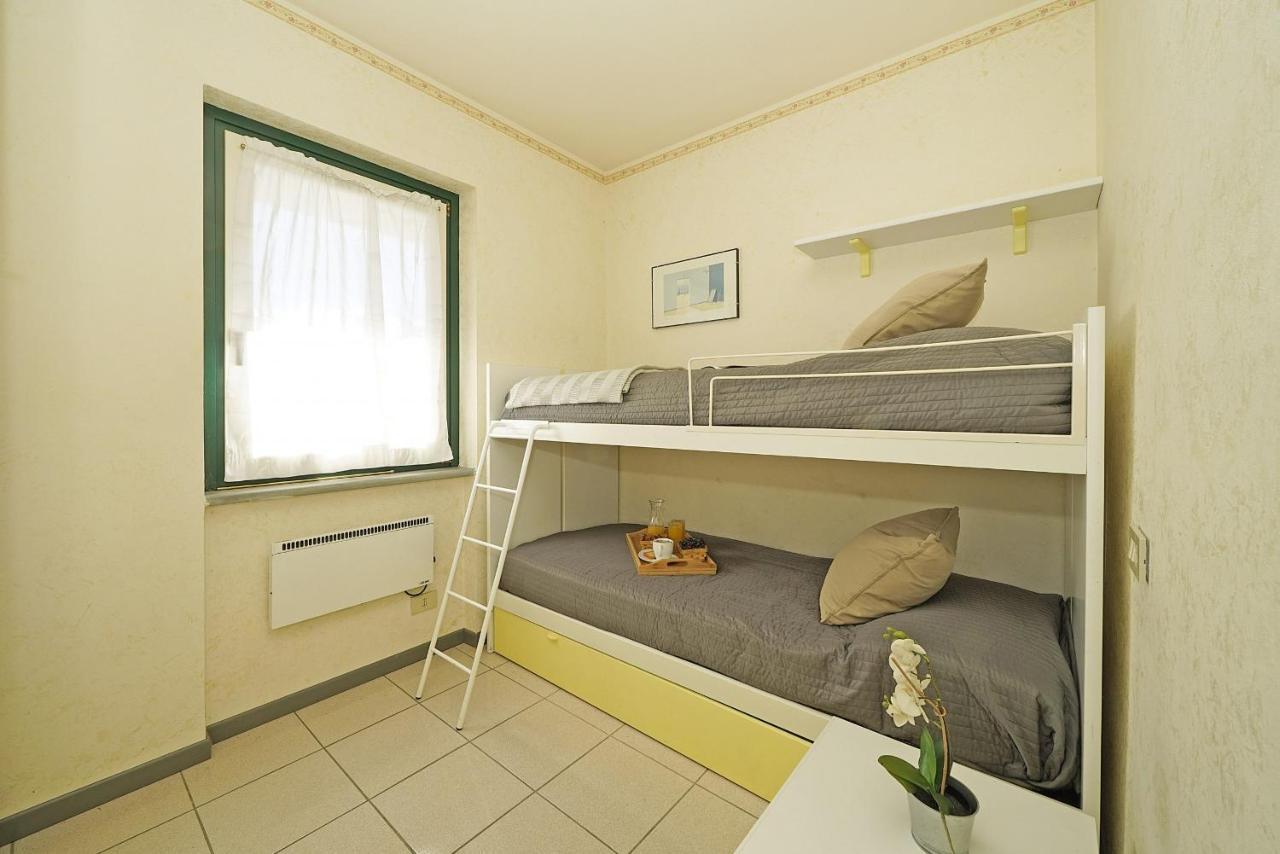 Appartement Il Porticciolo P1-12 By Wonderful Italy à Sirmione Extérieur photo