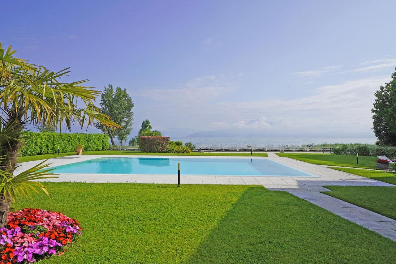 Appartement Il Porticciolo P1-12 By Wonderful Italy à Sirmione Extérieur photo